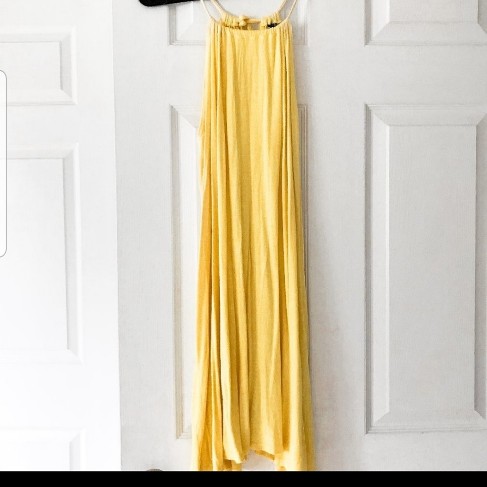 Yellow dress
